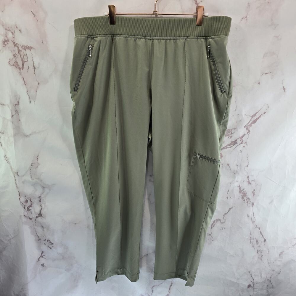 Chicos Pants Womens 2 12 Green Zenergy Stretchy Crop Straight Crop Performance
